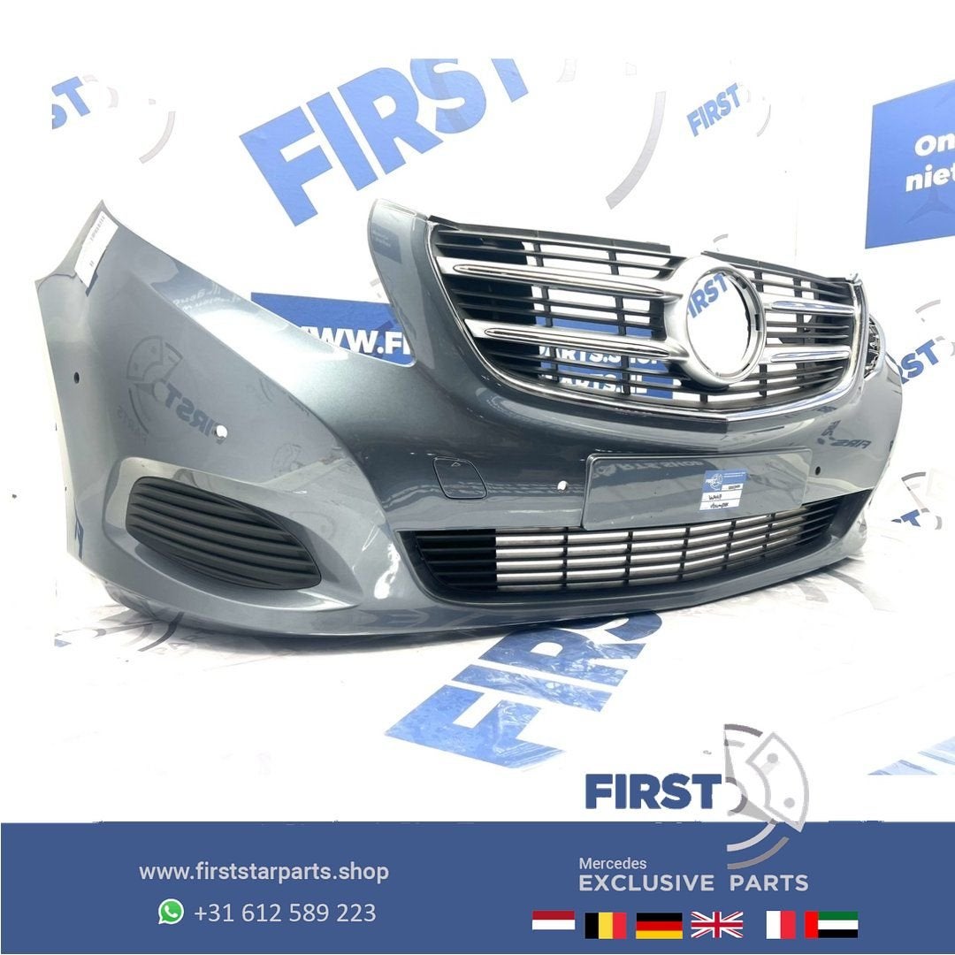 W447 BUMPER Mercedes V KLASSE / VITO VOORBUMPER COMPLEET ZWA, Gebruikt, -, Voor, Ophalen of Verzenden