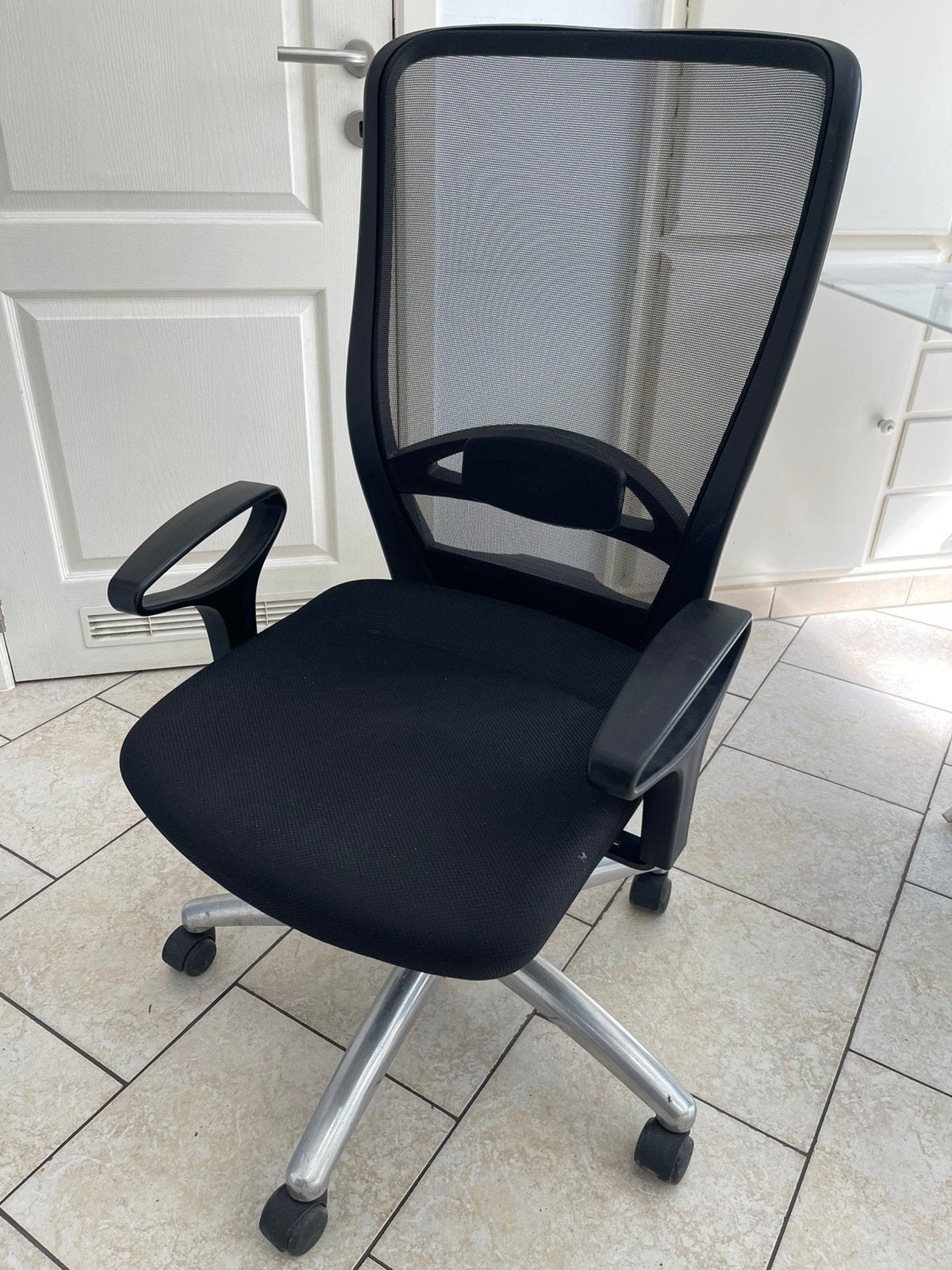 Chaise de bureau ergonomique noire, Maison & Meubles, Comme neuf, Enlèvement, Chaise de bureau, Ergonomique