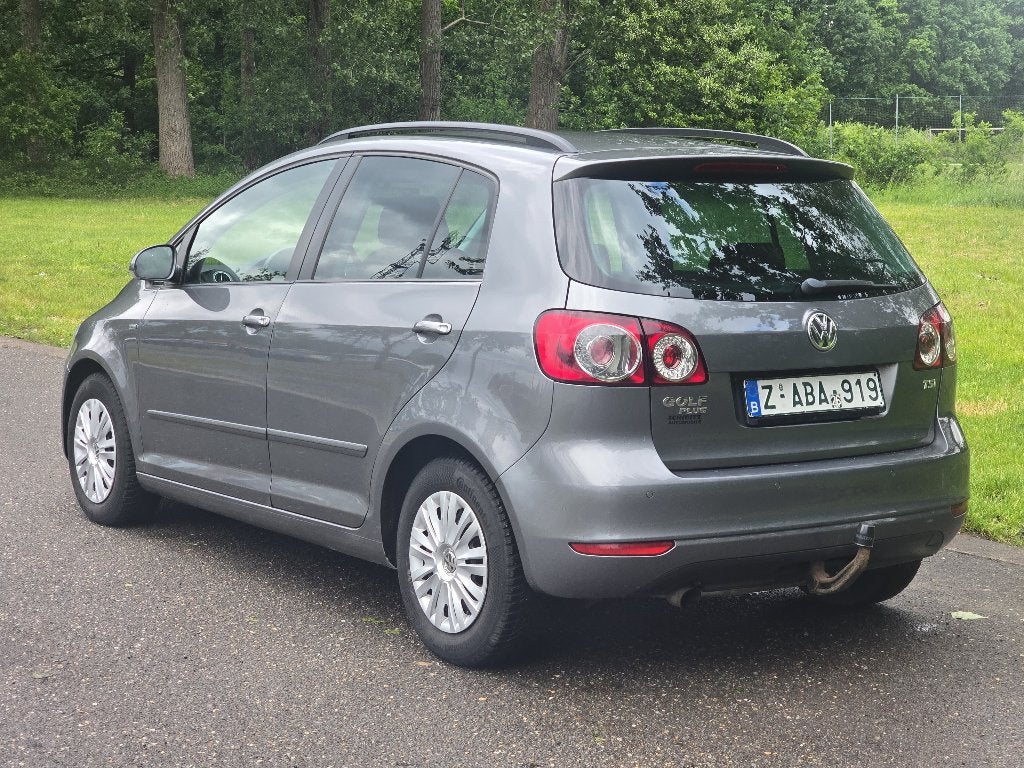 VW Golf 6+ - 1.2TSI - 2013 - Cruisec/Trekh/ZV/AC/PDC/1e hand, Auto's, Volkswagen, Voorwielaandrijving, Euro 5, Stof, 139 g/km