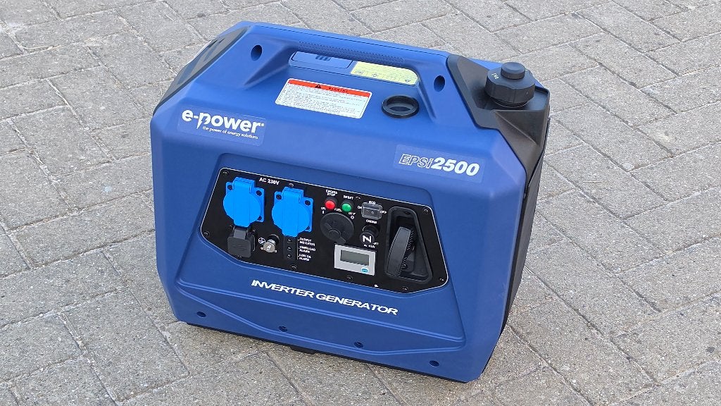 te huur: stroomgroep 2.4 kVA /superstil met voltage regeling, Caravans en Kamperen, Ophalen