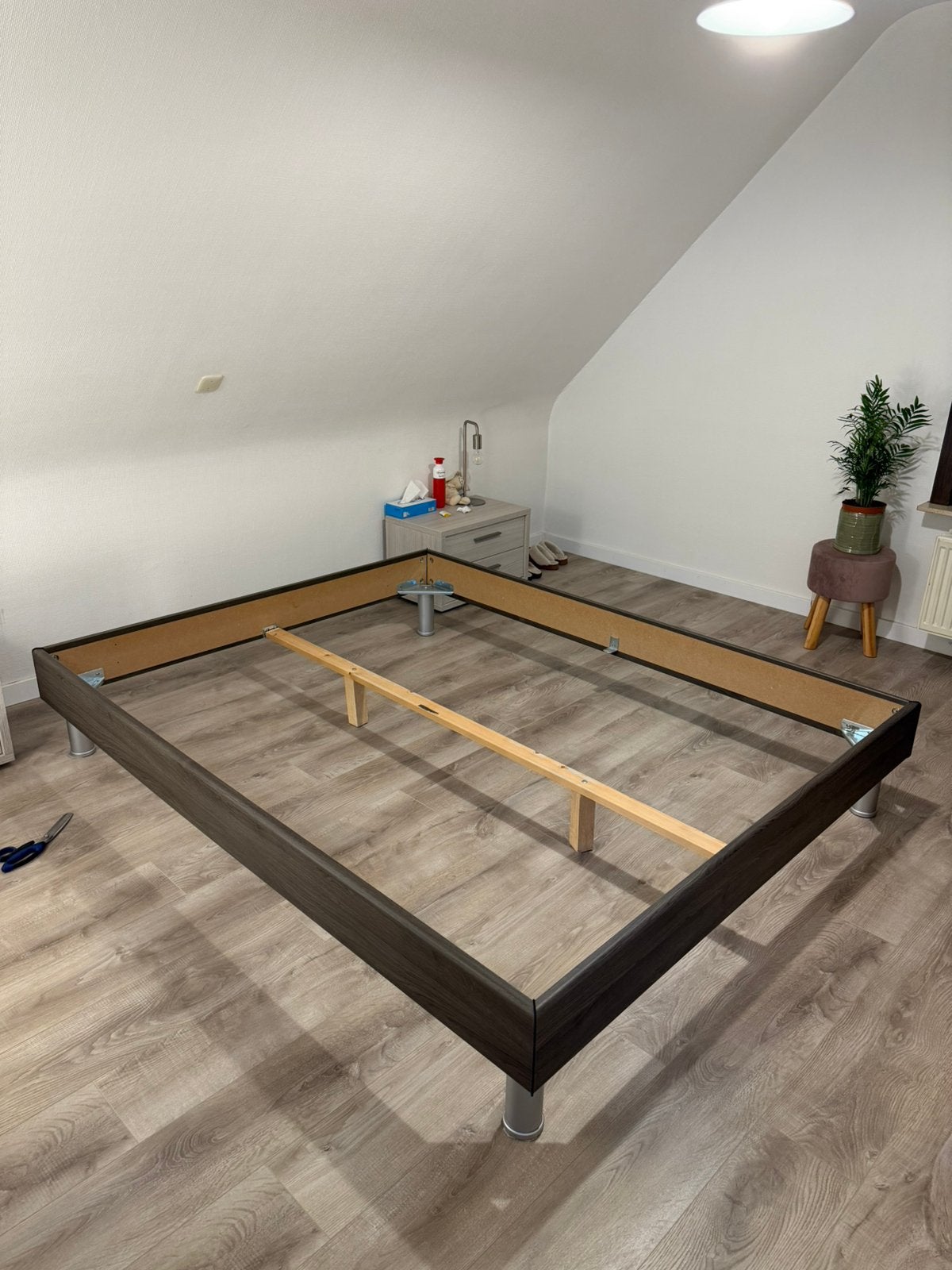 Bedframe + lattenbodem en eventueel matras te koop, Ophalen, Gebruikt