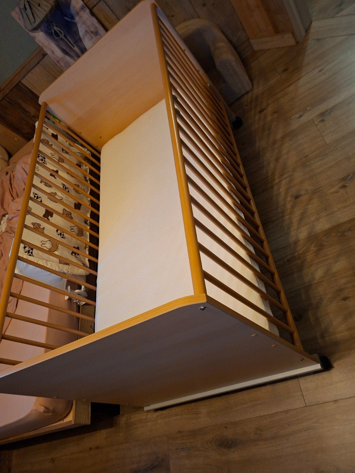 babybed in zeer propere staat bijna niet gebruikt, Enlèvement, Comme neuf, Matelas