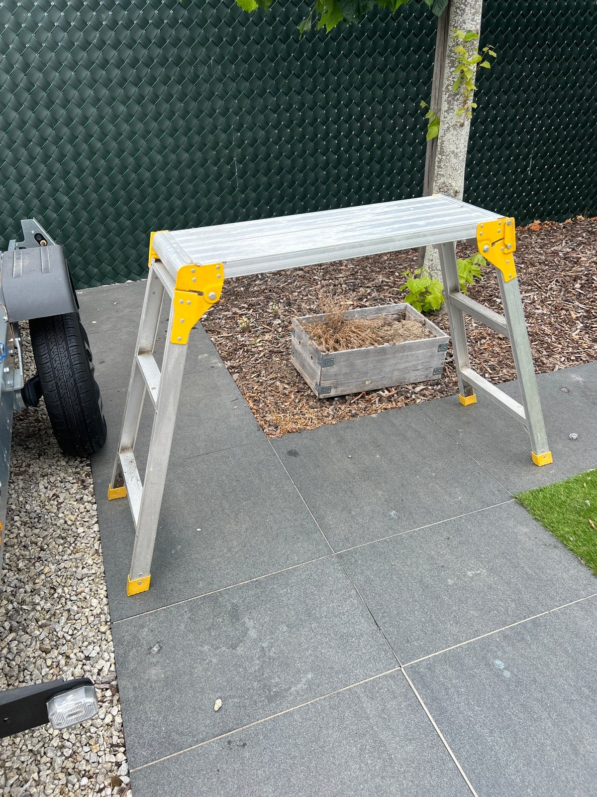 Trap, Enlèvement, Comme neuf, Escalier