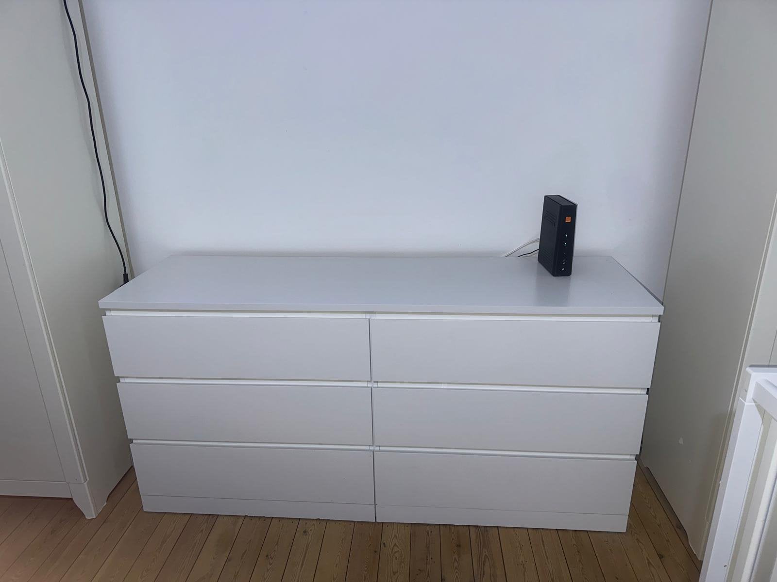 Meuble chambre, Enlèvement, Comme neuf