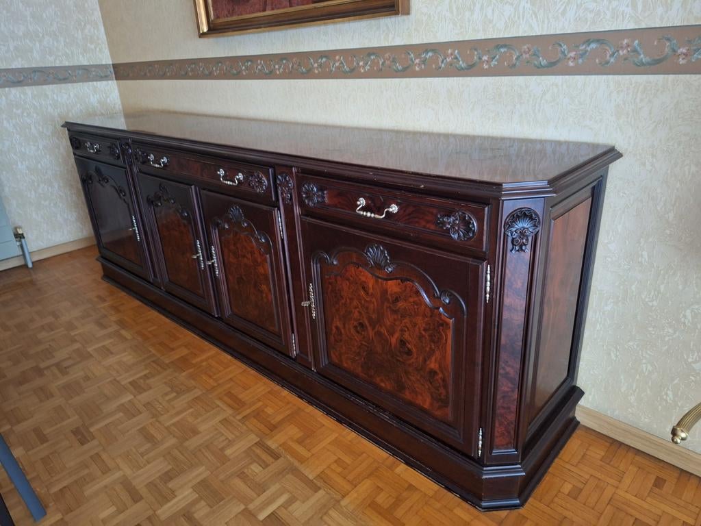 Dressoir, Ophalen