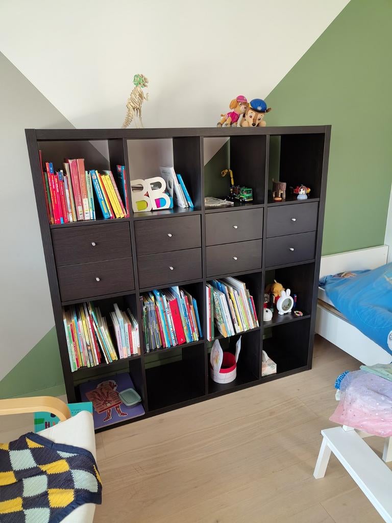 GERESERVEERD Kallax kast Ikea (leeg en gedemonteerd) GRATIS, Huis en Inrichting, Ophalen