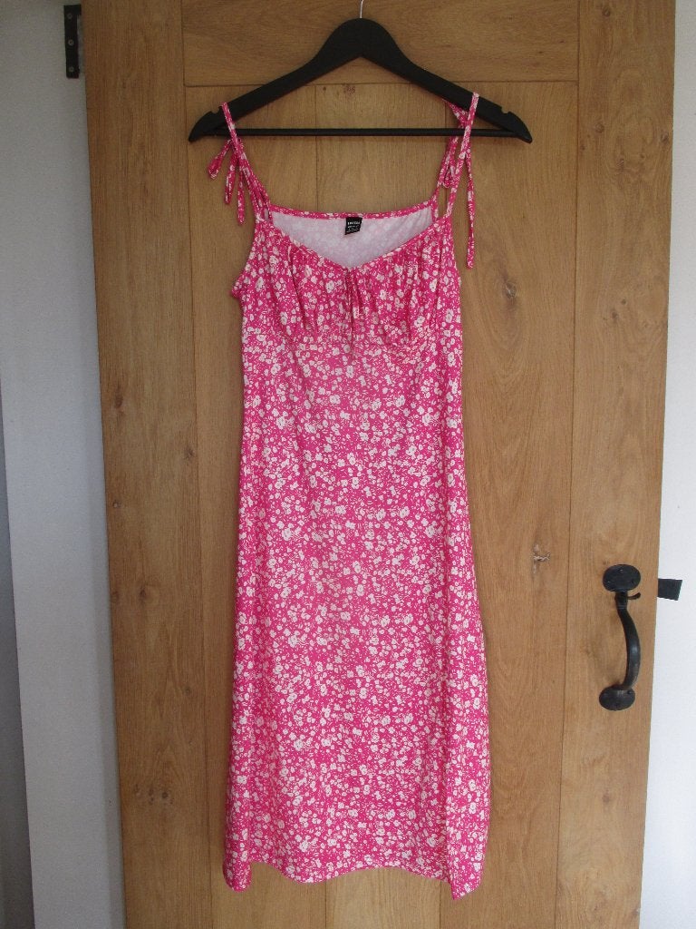 jurk 36, Ophalen, Zo goed als nieuw, Knielengte, Roze