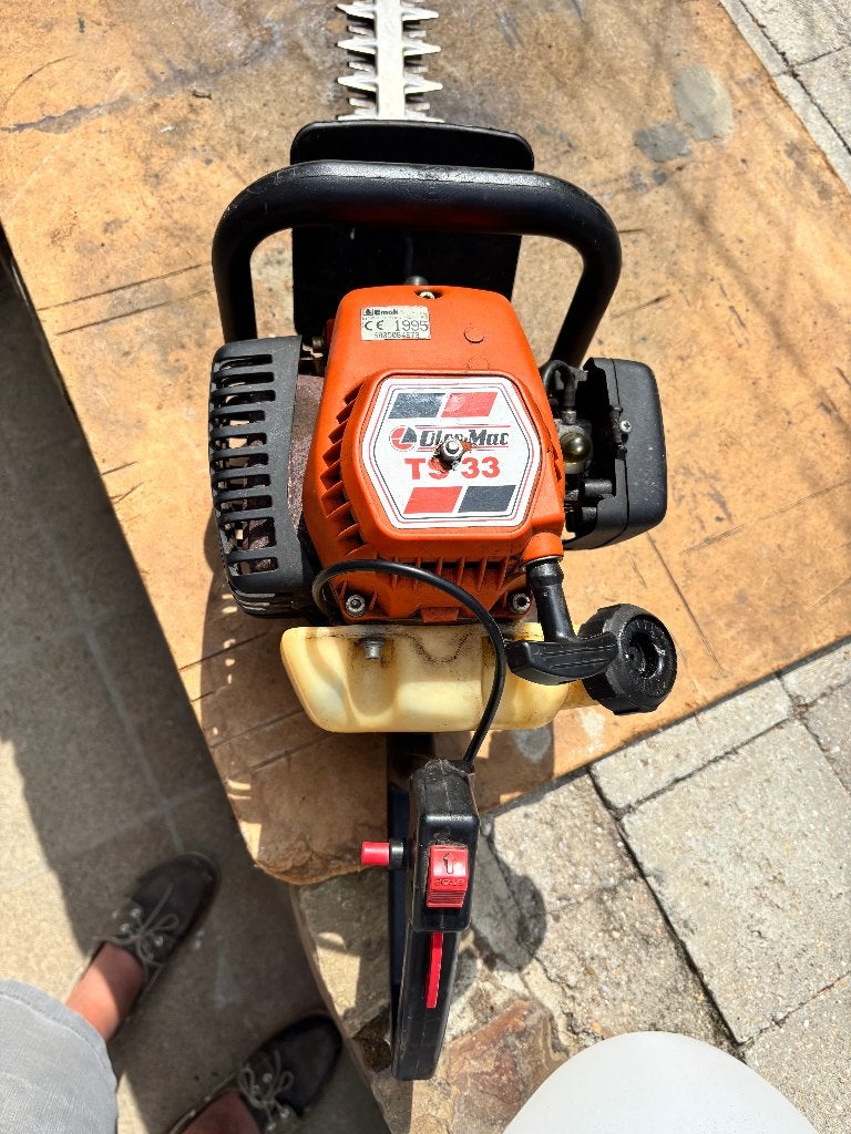 taille haies Oleo-mac, Jardin & Terrasse, Taille-haies, Enlèvement, Utilisé, Essence