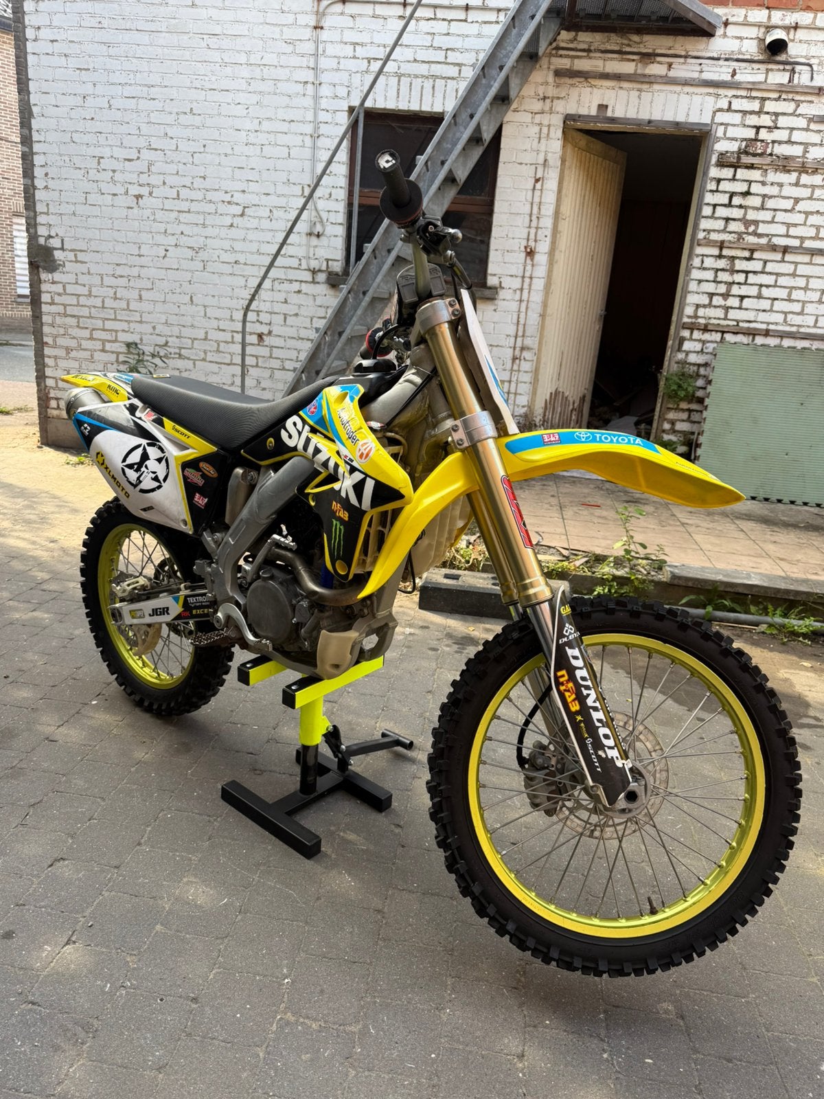 Suzuki RMZ250 4 temps, Suzuki, 5 vitesses, Enlèvement, Suzuki