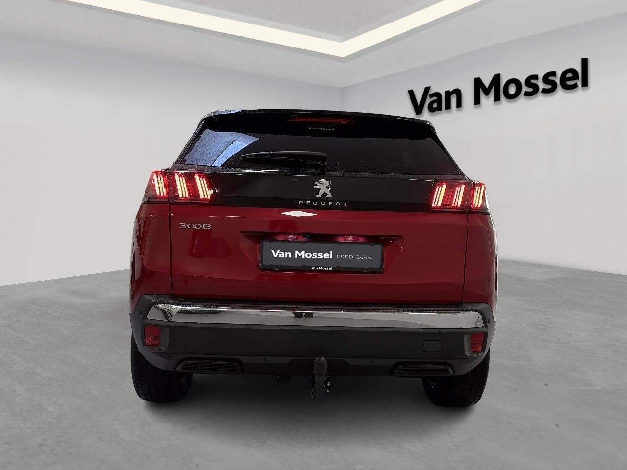 Peugeot 3008 1.2 PureTech 96kW S&S Roadtrip, Voorwielaandrijving, Dealer onderhouden, Stof, Emergency brake assist