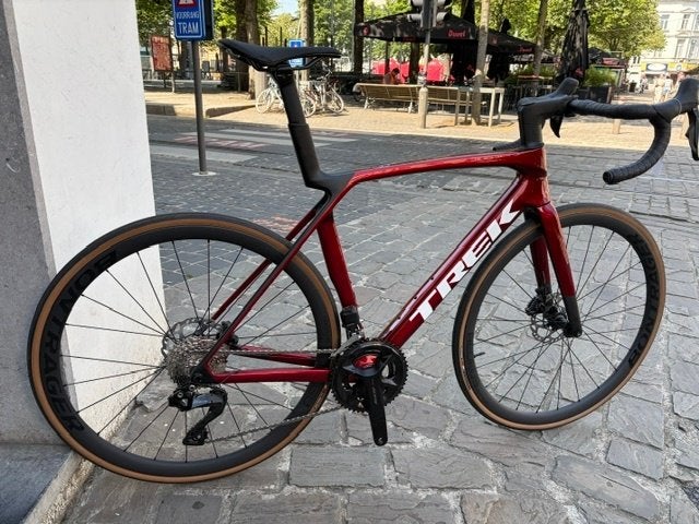 Trek Madone SL6 gen 8, Vélos & Vélomoteurs, Enlèvement, Neuf, Carbone