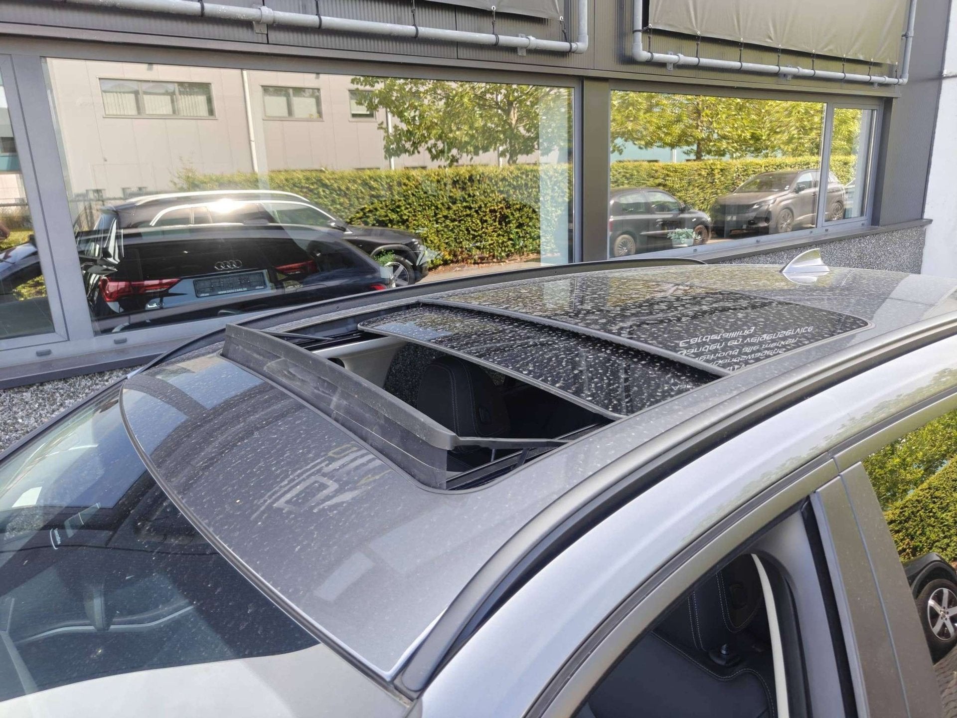 BMW 330 330eAS 292pk/LED/Leder/Pano/CAM/ZV/Apple/AdCruise, Auto's, BMW, Automaat, Gebruikt, Bedrijf, 5 deurs