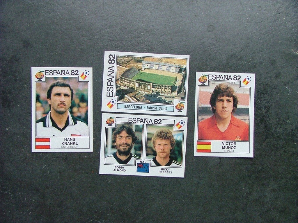 Coupe du monde Espagne 82 - joueurs, stade de football, Enlèvement ou Envoi, Neuf, Sport