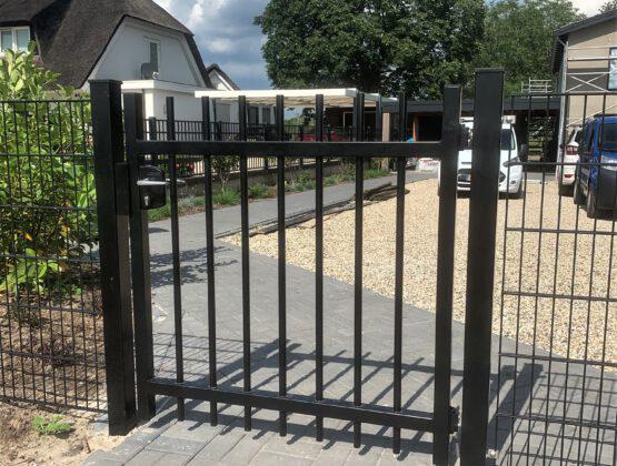 Oersterke metalen deur / hekwerk – handgemaakt, Tuin en Terras, Ophalen of Verzenden, Zo goed als nieuw