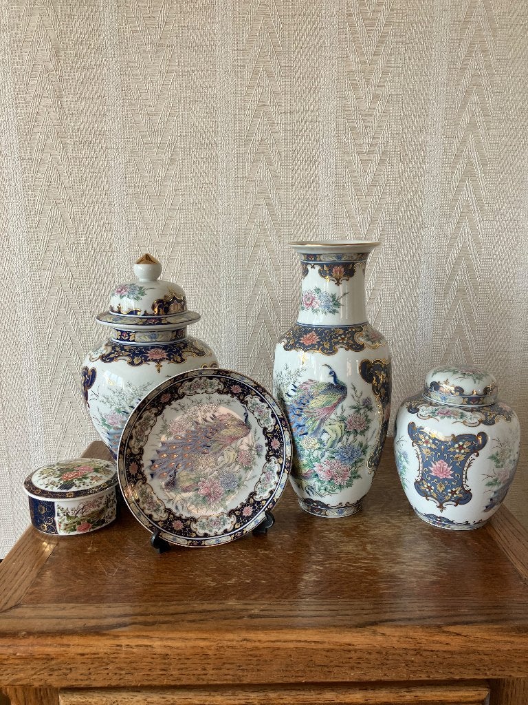 Japanse porseleinen set, Huis en Inrichting, Ophalen, Zo goed als nieuw