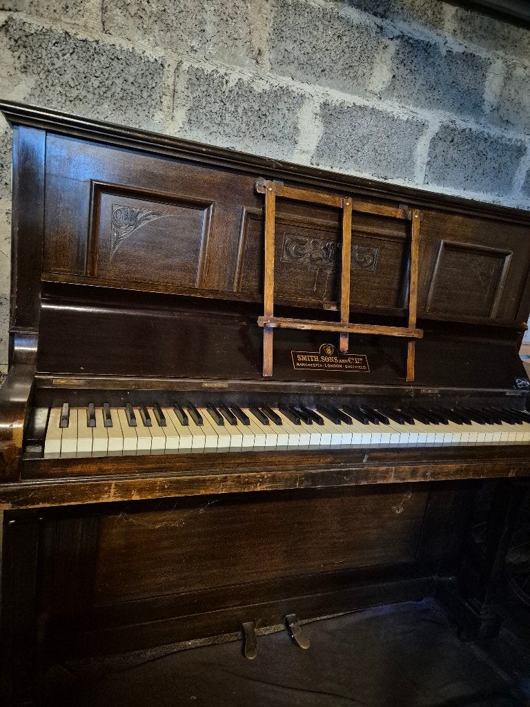 buffetpiano Smith.Sons and Co, Musique & Instruments, Enlèvement, Utilisé, Brun, Piano