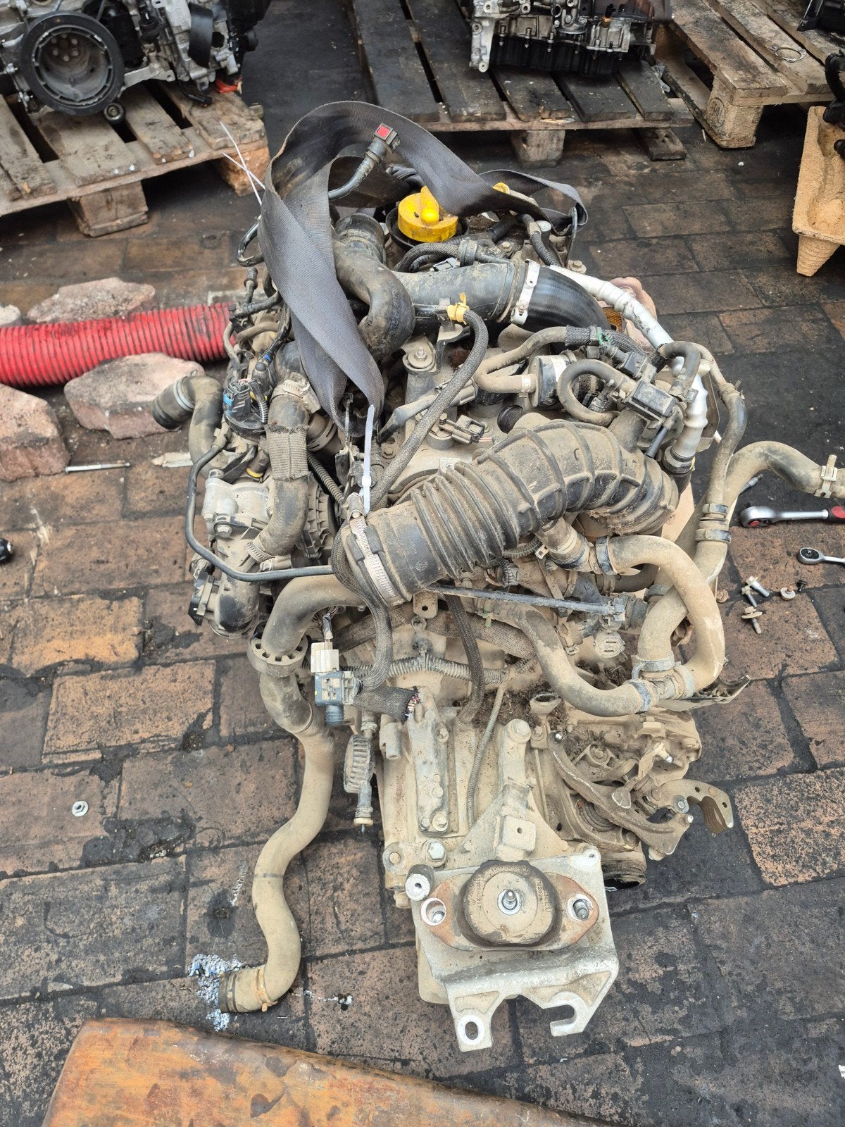 MOTEUR ET BOITE 0.9TURBO RENAULT DACIA, Enlèvement ou Envoi