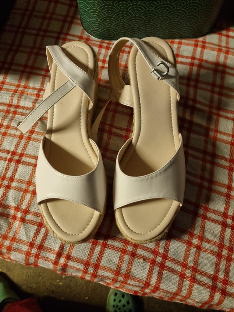 Chaussures, Ophalen, Beige