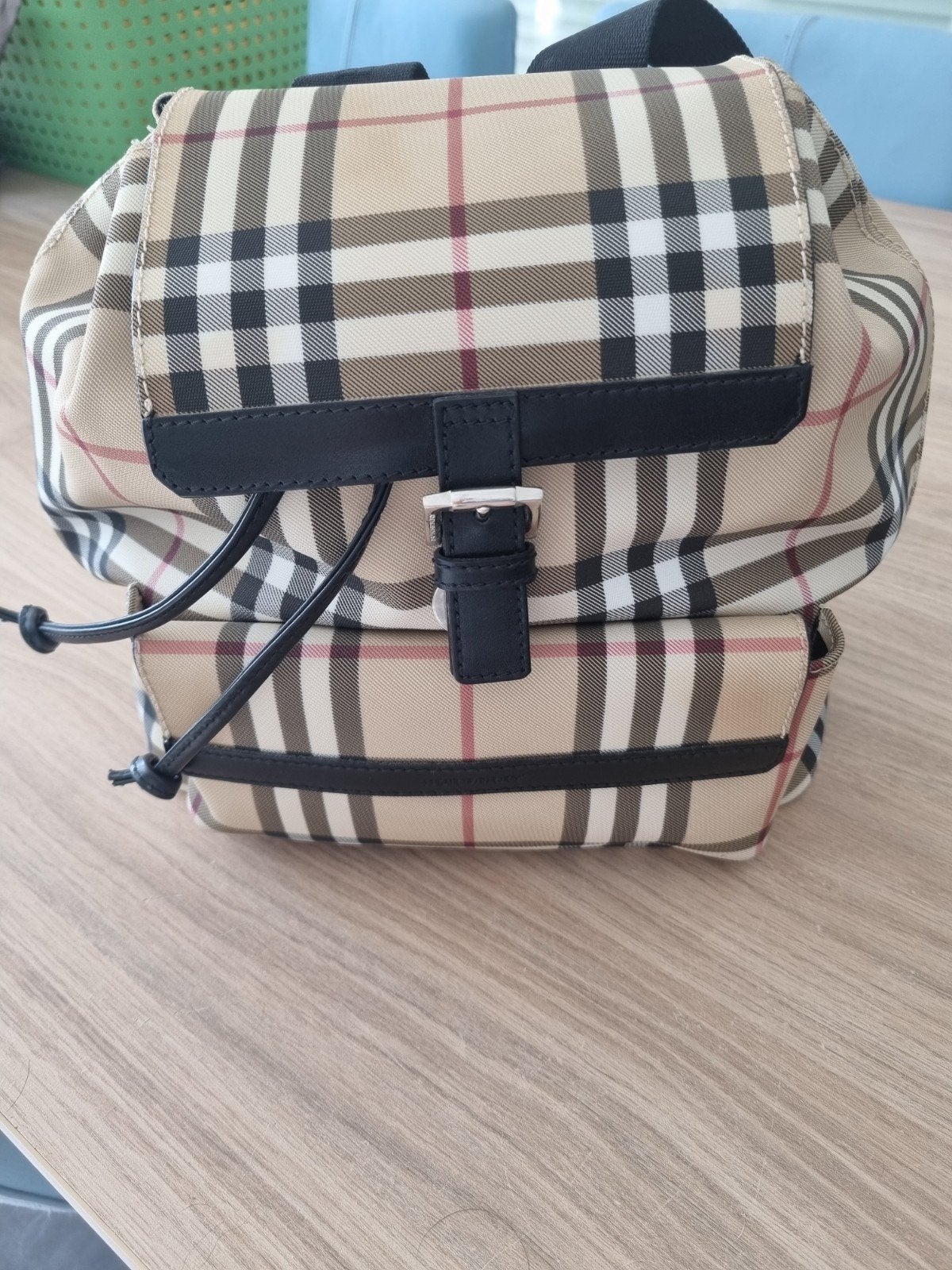 handtas burberry geen namaak in perfecte staat, Enlèvement ou Envoi, Comme neuf, Jaune, Burberry