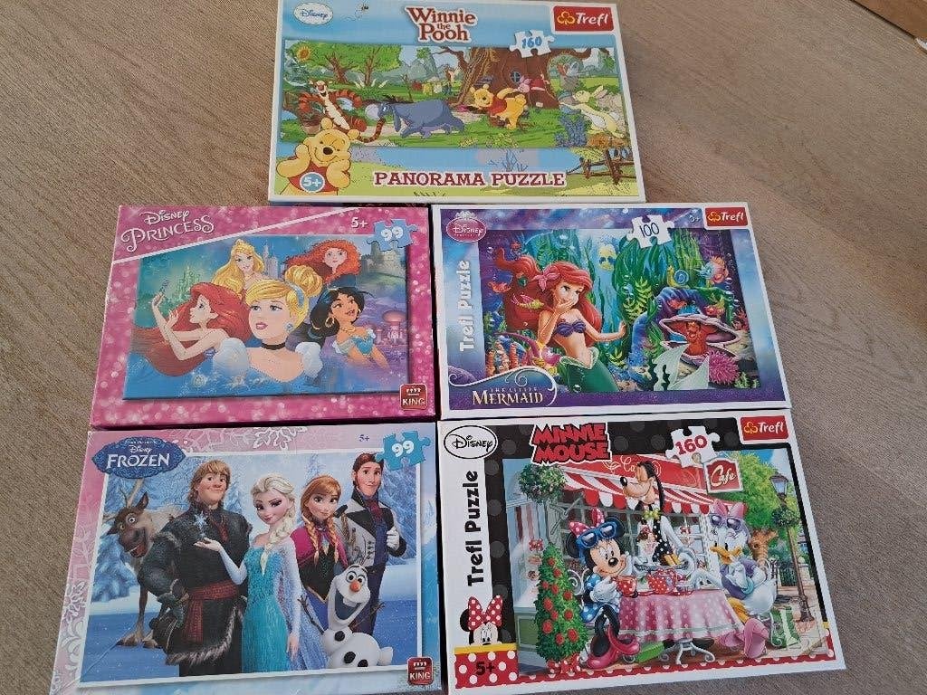 Puzzels Disney (Prinsessen, Minnie, Winnie), Kinderen en Baby's, Ophalen, Meer dan 50 stukjes, Zo goed als nieuw, 4 tot 6 jaar
