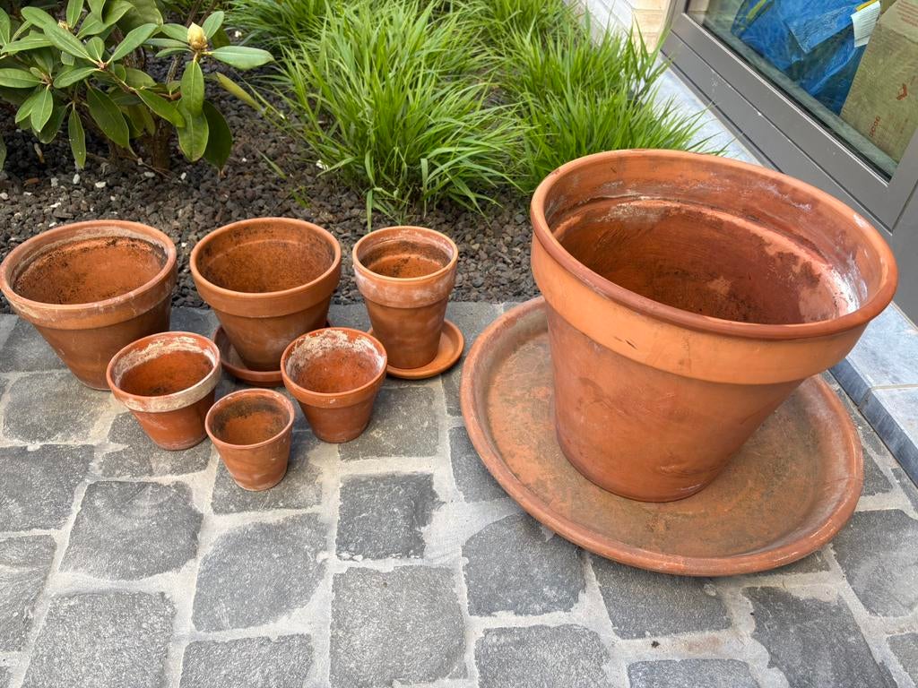 Terracotta potten en schalen, Ophalen, Zo goed als nieuw, Terracotta