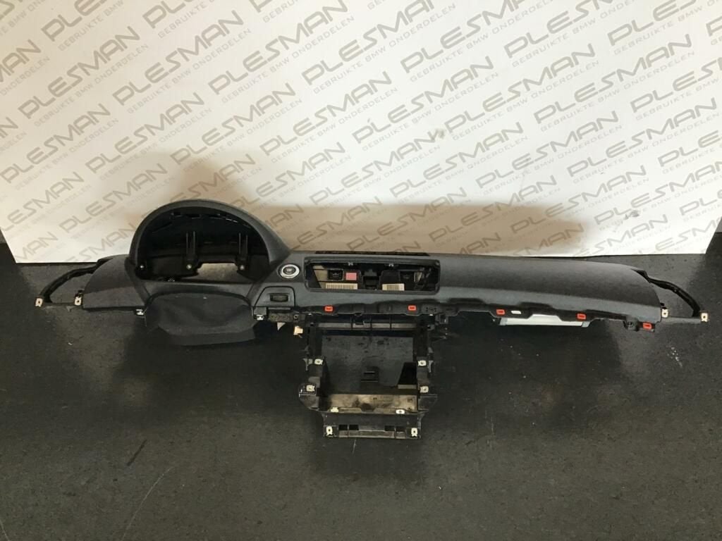 Dashboard zwart BMW 1-serie E87 ('04-'11), -, Utilisé, -, Enlèvement ou Envoi