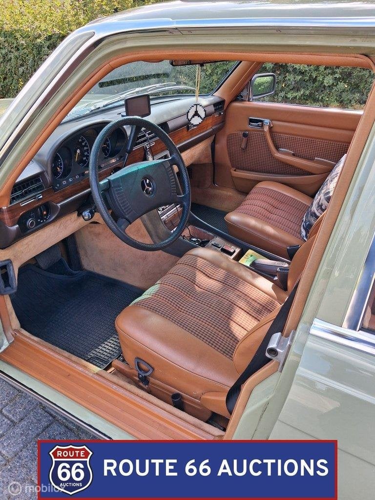 Mercedes-Benz 280 S | 1978 | Route 66 Auctions, Auto's, Zwart, Mercedes-Benz, Bedrijf, Handgeschakeld