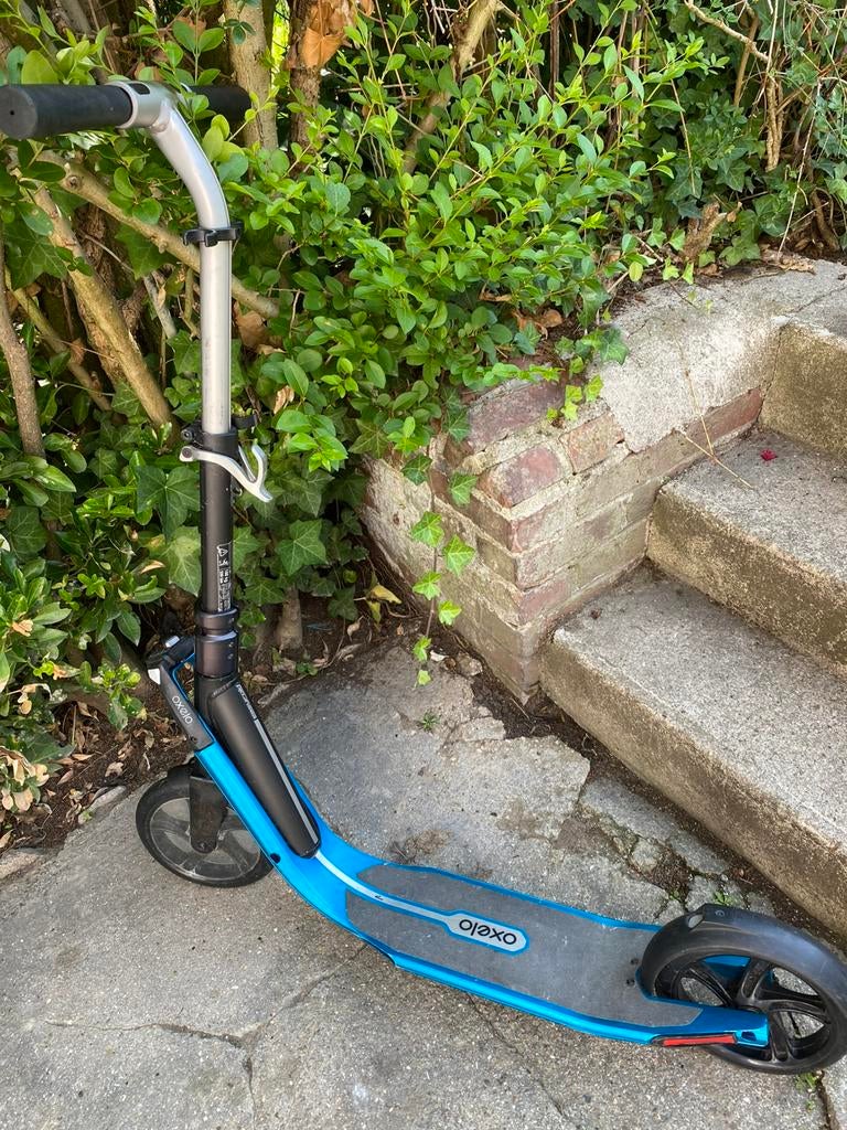 OXELO TOWN 7 scooter, Fietsen en Brommers, Ophalen, Zo goed als nieuw, Gewone step