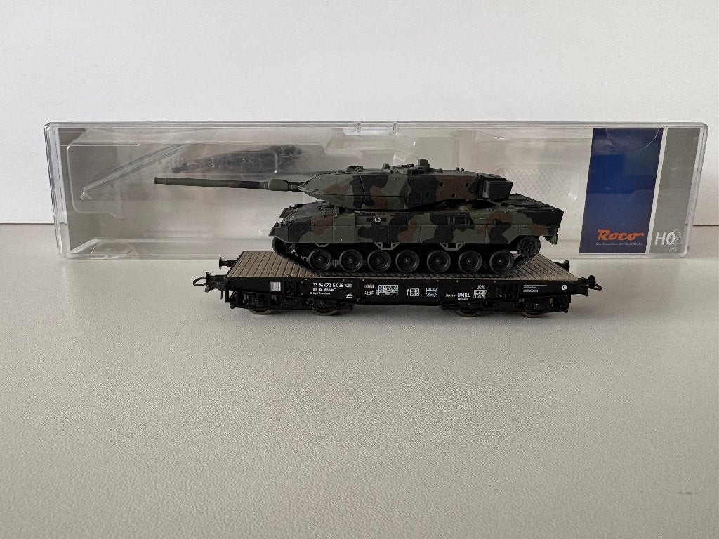 LEOPARD 2 OP WAGON NS - NL ARMY - ROCO - 1:87, Gelijkstroom, Verzenden, NS, Roco