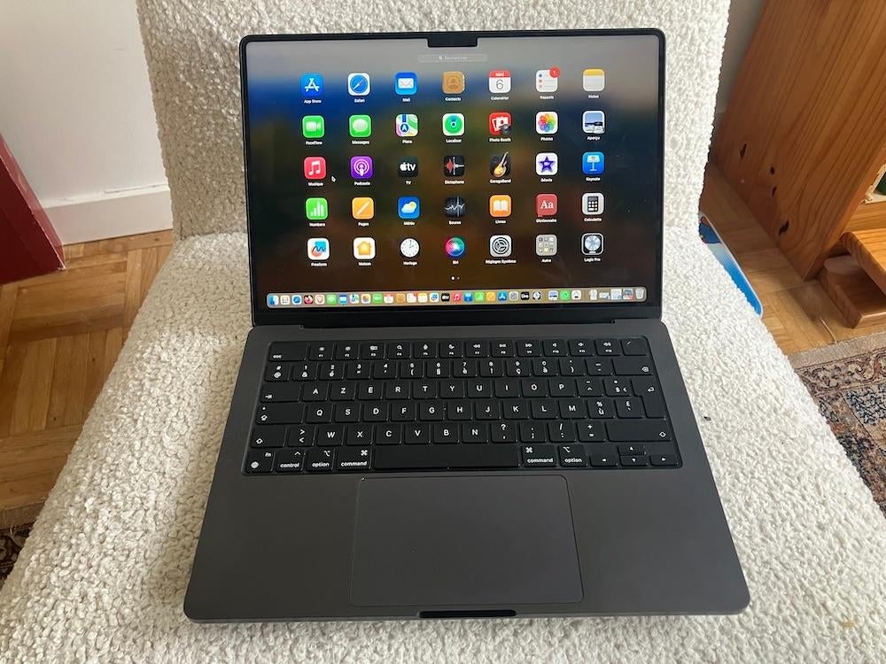 Macbook Pro 2023 / M3 pro - 512Gb - 18G Ram / Garantie, Informatique & Logiciels, Apple Macbooks, MacBook Pro, Autres tailles