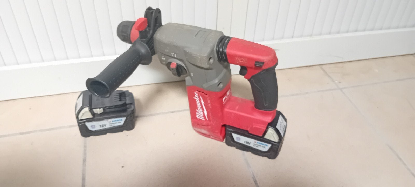 Milwaukee M18 accu klopboormachine, Doe-het-zelf en Bouw, Ophalen