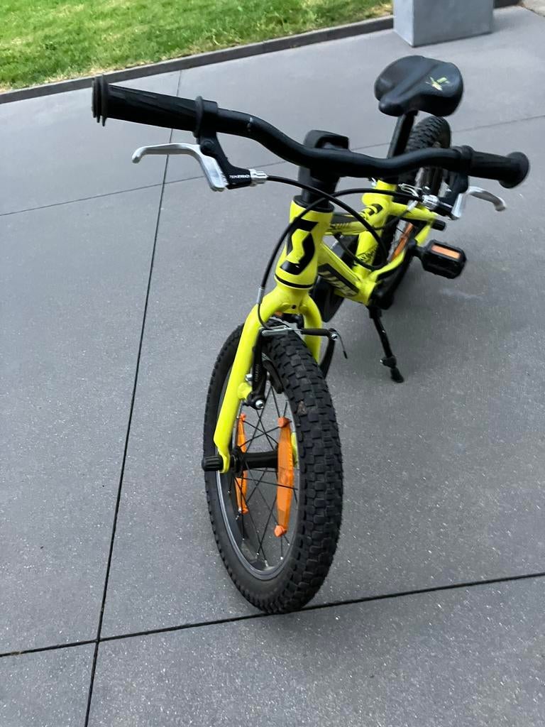 Kinderfiets Scott Scale 16 inch, Fietsen en Brommers, Ophalen, Zo goed als nieuw