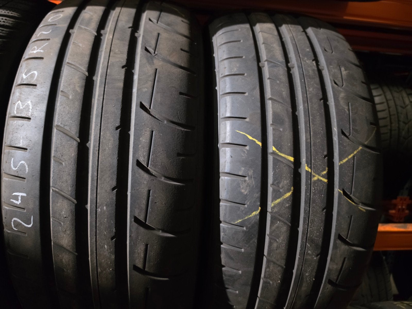 245/35r20 dunlop 60€ per stuk met montage en balanceren, Ophalen
