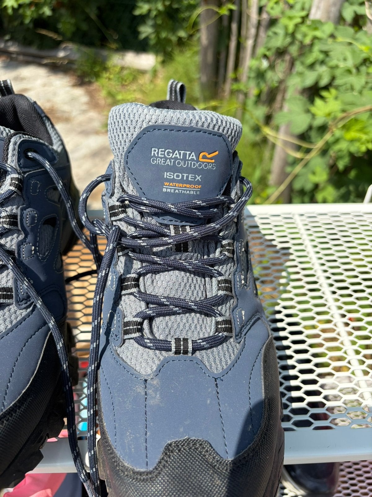 Wandelschoenen, Ophalen, Zo goed als nieuw