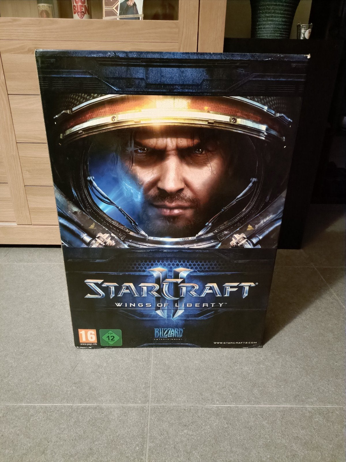 Starcraft 2 - Store Display, Games en Spelcomputers, Ophalen