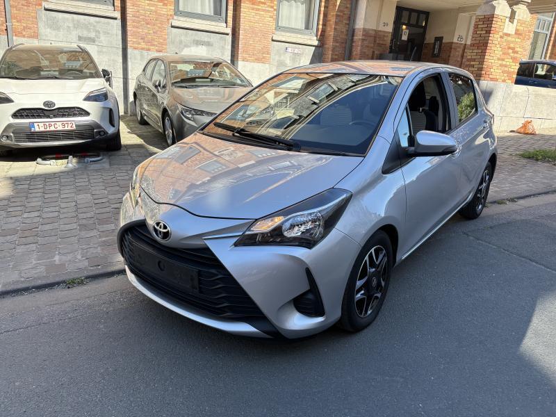 Toyota Yaris IV Connect, Autos, Argent ou Gris, Achat, 998 cm³, Euro 6