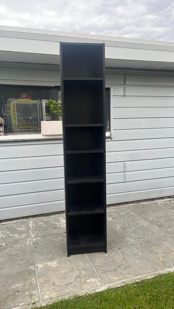 Zwart schabben kast, Huis en Inrichting, Ophalen, 150 discs of meer, Zo goed als nieuw, Hout