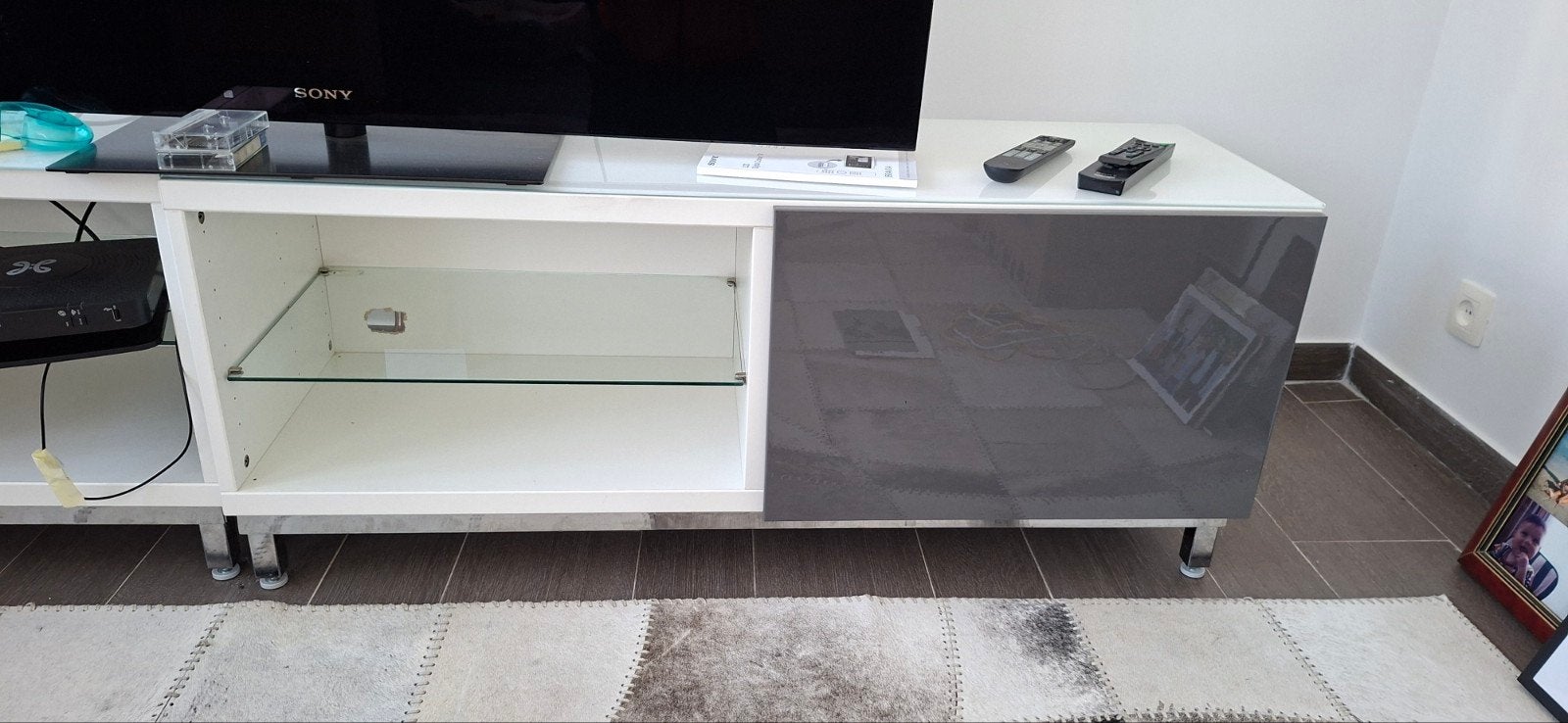 MEUBLE TV IKEA 120x50x42 cms, Maison & Meubles, Enlèvement, Verre