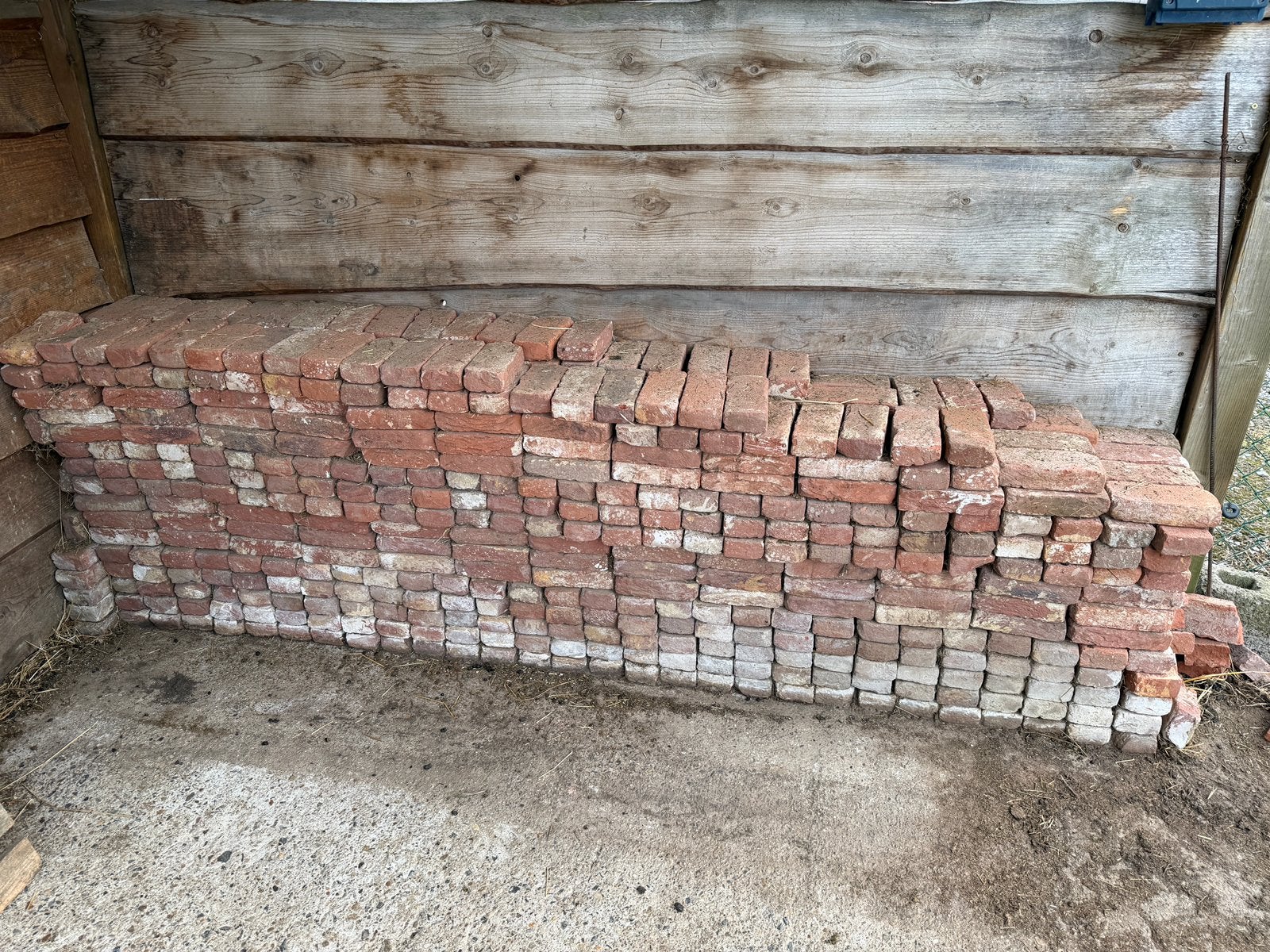 800 briques, Bricolage & Construction, Enlèvement, Comme neuf, Briques