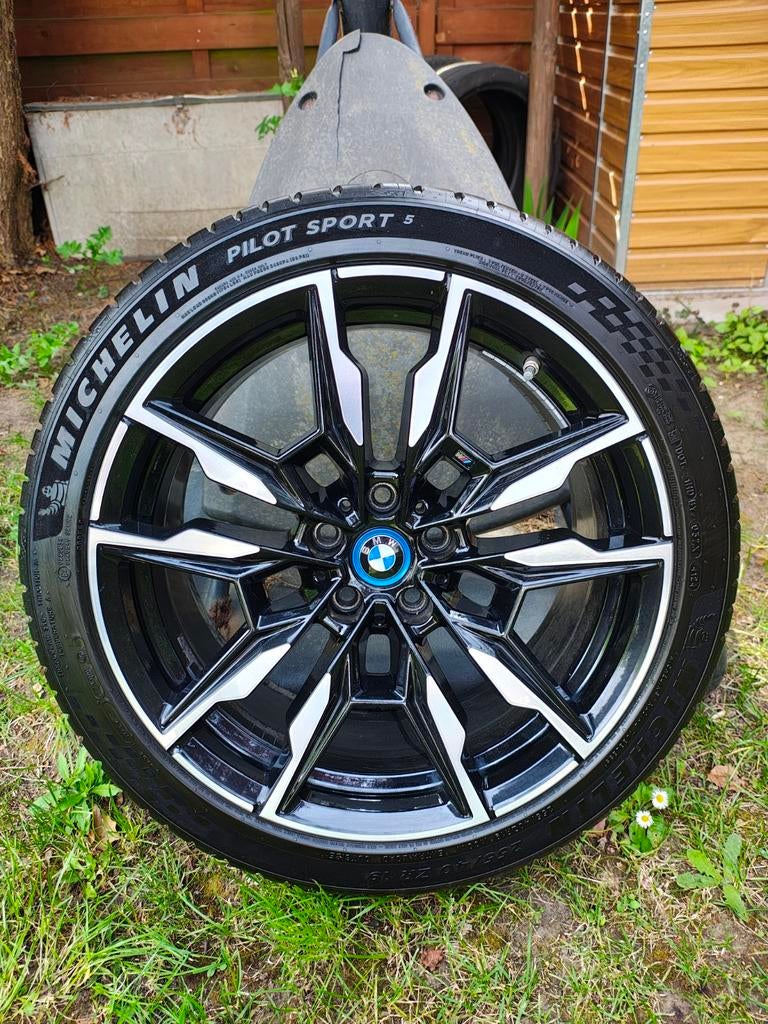 BMW I4 originele 19" velgen+banden, Auto-onderdelen, Ophalen, Band(en)
