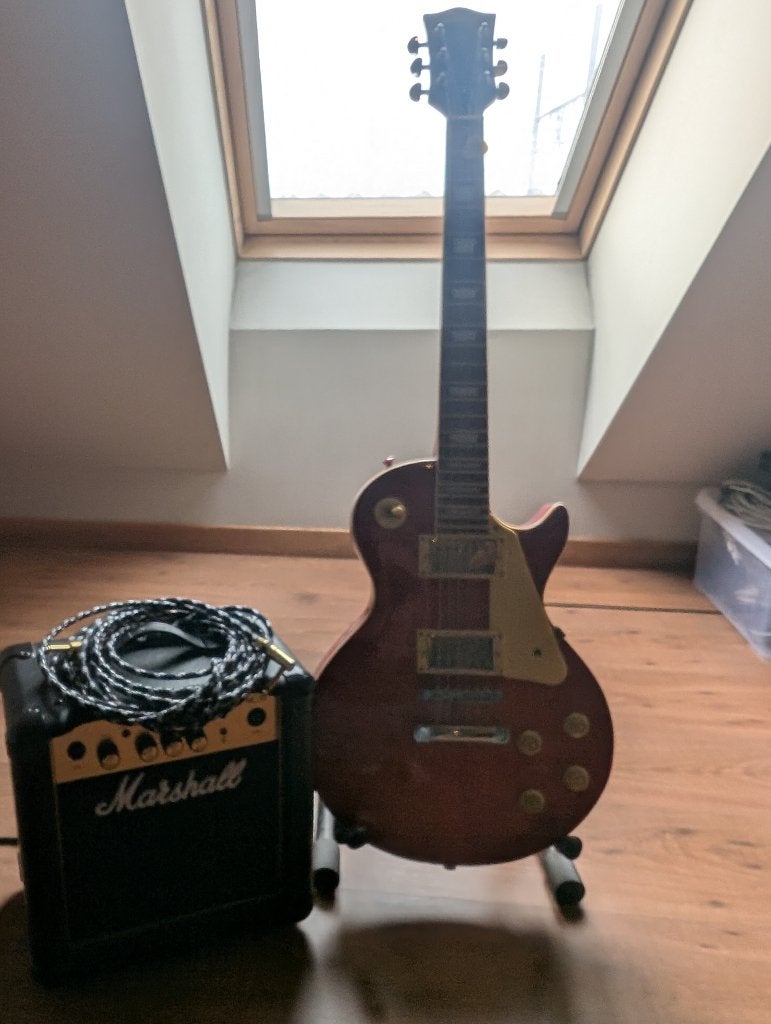 falzey Sunburst Gitaar set, Muziek en Instrumenten, Snaarinstrumenten | Gitaren | Elektrisch, Overige merken, Met versterker, Ophalen of Verzenden
