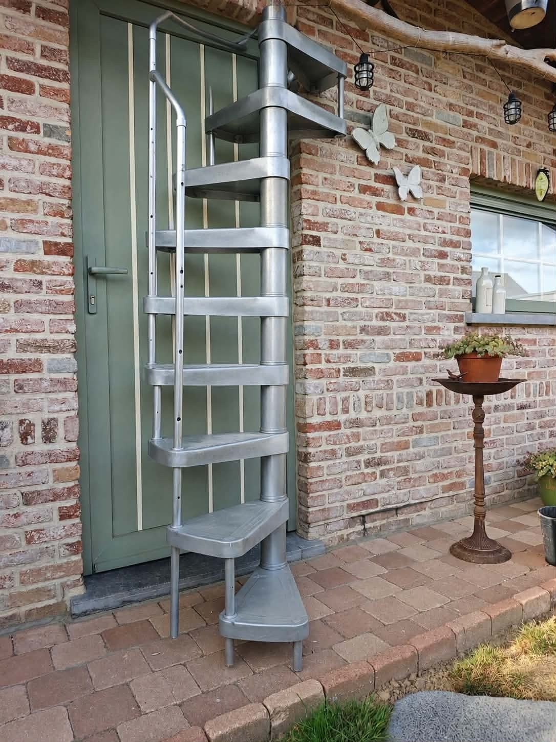 Escalier tournant - couleur argentée, Bricolage & Construction, Enlèvement, Escalier