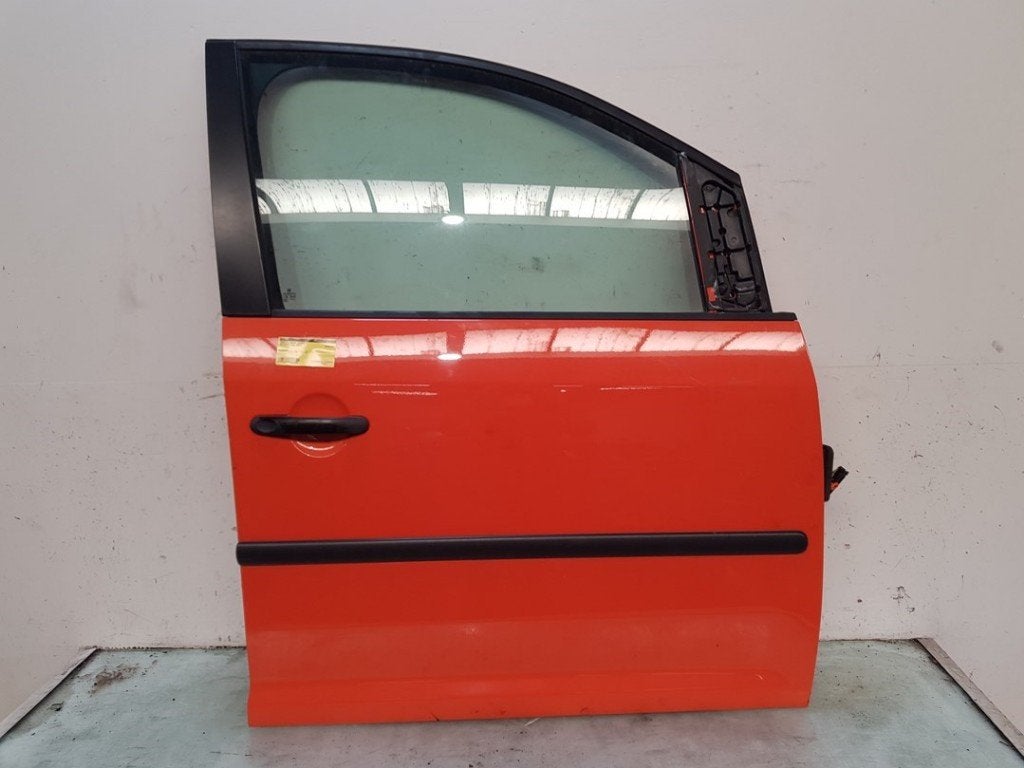 PORTIER RECHTS Caddy III (2KA,2KH,2CA,2CH) (|2K0831056B|), Dhr. J. Ham, Gebruikt, Nijkerkerstraat 27a 27a
3821 CD  AMERSFOORT, NL