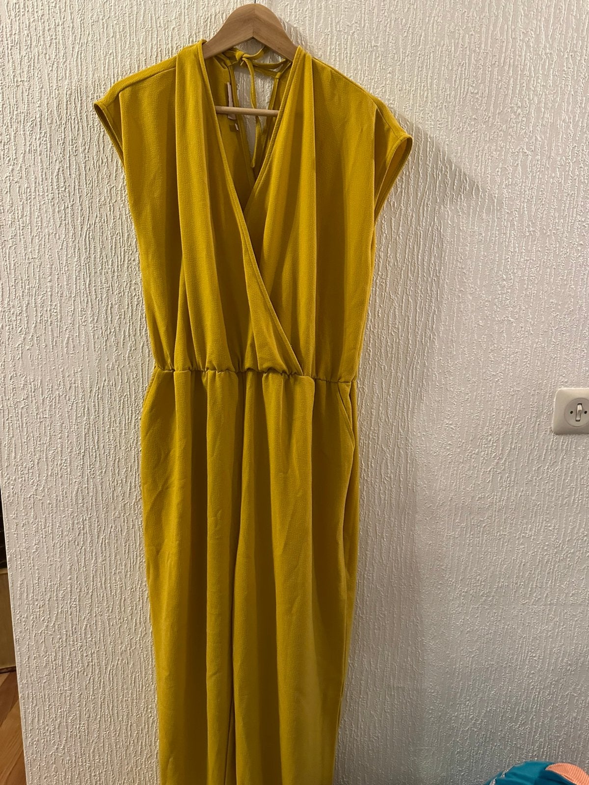 Mosterdgele jumpsuit (gebruikt tijdens mijn zwangerschap), Kleding | Dames, Jumpsuits, Ophalen, Zo goed als nieuw, Maat 42/44 (L)