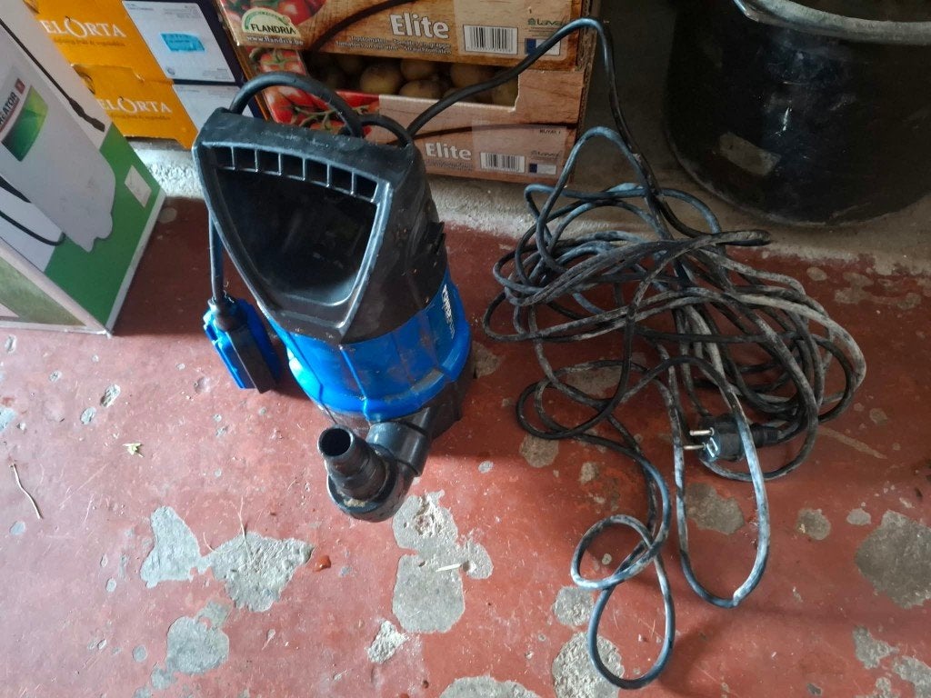 waterpomp, Doe-het-zelf en Bouw, Ophalen, Gebruikt