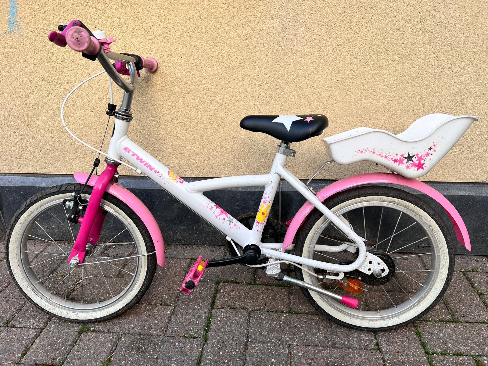 BTWIN 16 INCH PRINSESSENFIETS VOOR MEISJES - GEBRUIKT, Fietsen en Brommers, Fietsen | Meisjes, Ophalen, Zo goed als nieuw, 16 inch