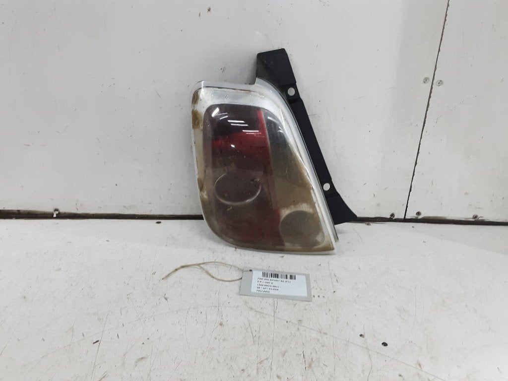 ACHTERLICHT LINKS Fiat 500 (312) (01-2007/12-2012), Gebruikt, Mevr. I. Hauben, Fiat, Rue de l'Espoir 34 34
4030  GRIVEGNÉE, BE