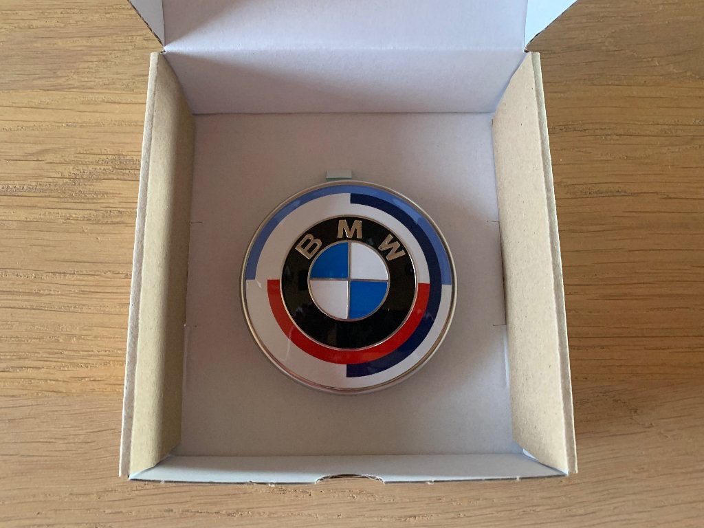 50 Jaar M Logo BMW, Autos : Pièces & Accessoires, Enlèvement ou Envoi, BMW