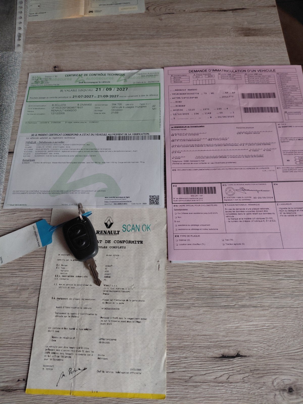 vend renault kangoo 12cc 16v prête à immatriculer, Autos, Achat, Kangoo, Particulier, Verrouillage central