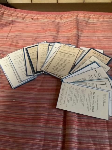 76 doodsprentjes kindjes waarvan 54 oude -15 gew m/f - 7 gew, Verzamelen, Bidprentjes en Rouwkaarten, Ophalen of Verzenden, Bidprentje